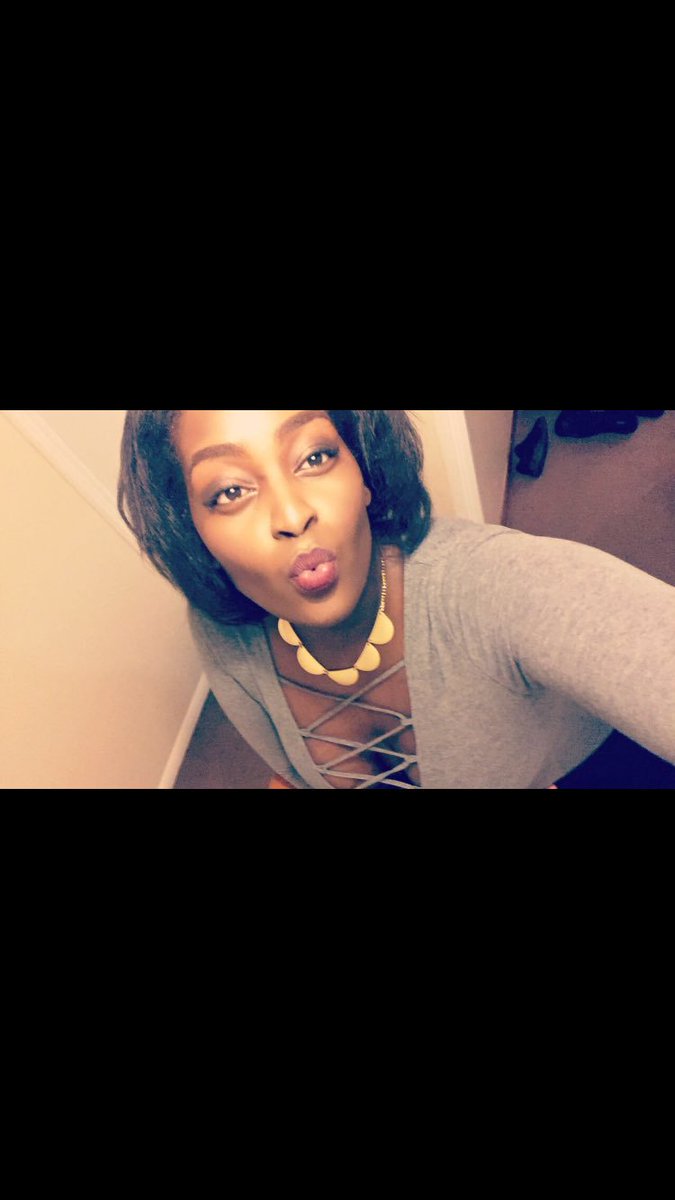 iheartsheba's tweet photo. I'll just jump on this real quick 🌺 #ugandantwitter https://t.co/4ZeochBxgT