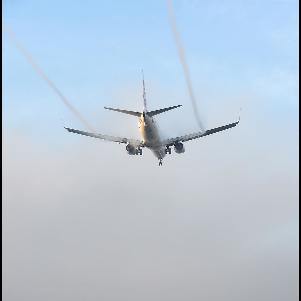 heraldsunphoto's tweet photo. Pilots fly into heavy fog landing at Tullamarine airport. Picture: Nicole Garmston #heraldsun #melbourne #visitmel… https://t.co/tlUYqjKZeV https://t.co/UgjQ6w2wNG