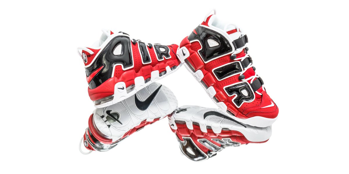 nike air more uptempo flight club
