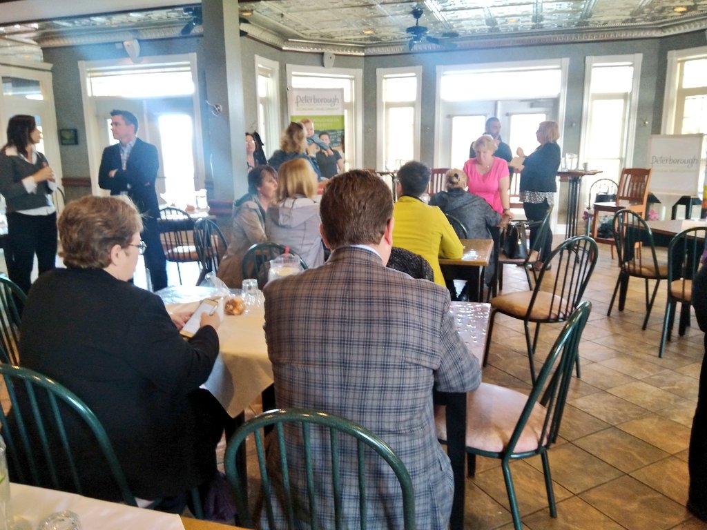 PtboTylerW's tweet photo. We're talking Customer Retention tonight @BurleighFallsIn Thanks to all who made the drive out! @TracieBertrand #starterplus #ptboecdev https://t.co/RUDwvoeN7a