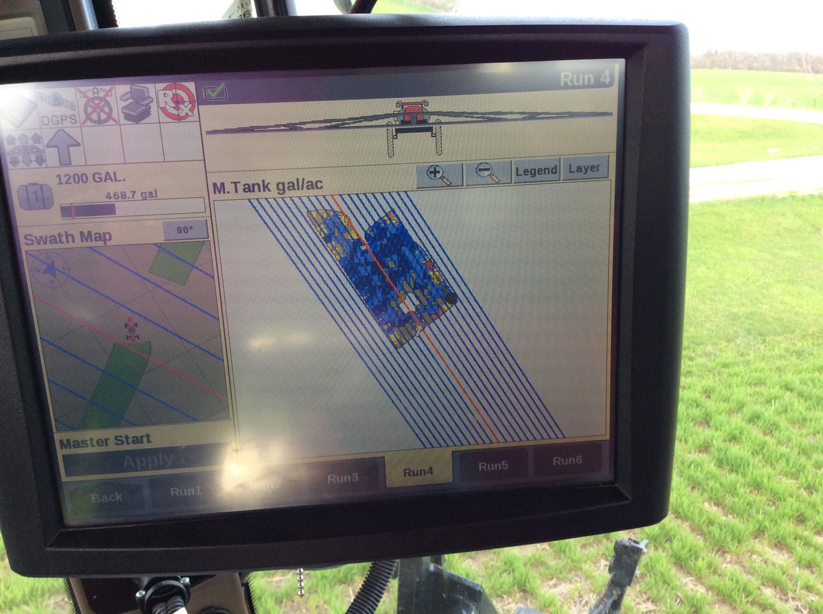 cheekyfarmgirl's tweet photo. Trying some VR Nitrogen on wheat today! @VanMeerFarms is the sprayman today #25R46 #neverstopgrowing https://t.co/Wk9EnmybFQ