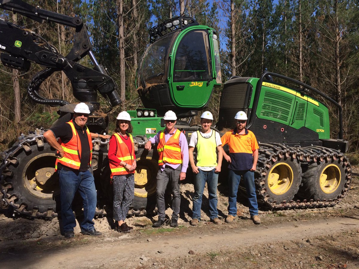 Melina Bath tweet media