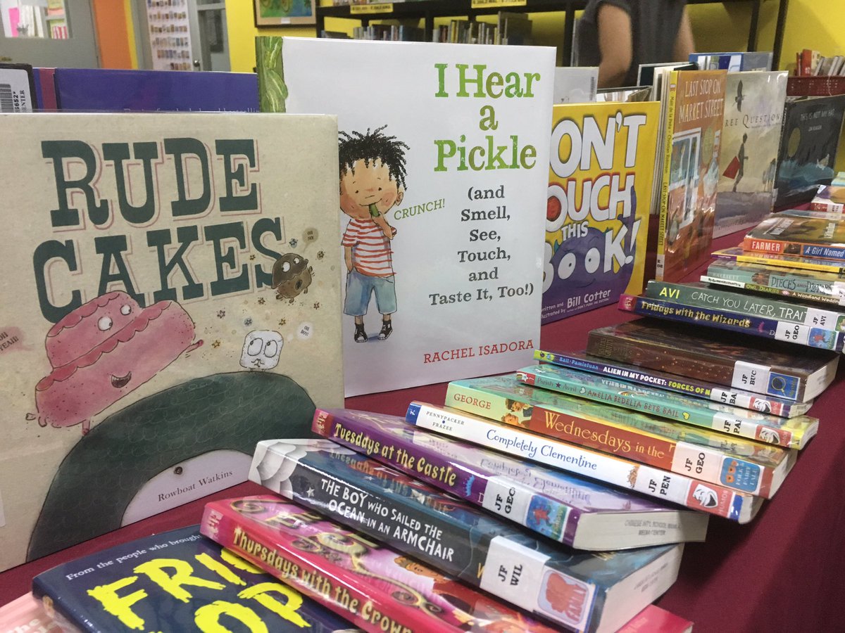 zencmartinez's tweet photo. #cismcoffeewithnewbooks @ILoveCISM @CISMLibraries https://t.co/yYYYcweHuE