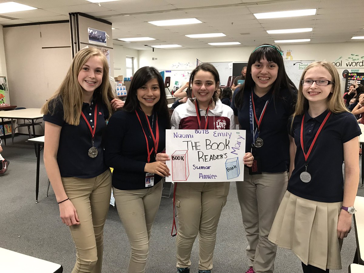 Sarah Larson tweet media