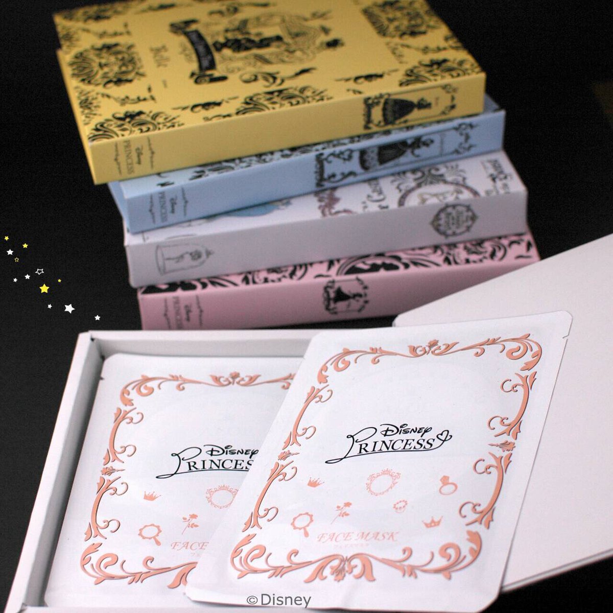 Its Demo 大人気 ディズニープリンセス からbook型パッケージに入ったフェイスパックシートが登場です フェイスパック 5枚入 4種類 各 1 0 税抜 舞浜店除く イッツデモ Itsdemo Disney ディズニープリンセス ディズニー フェイスパック