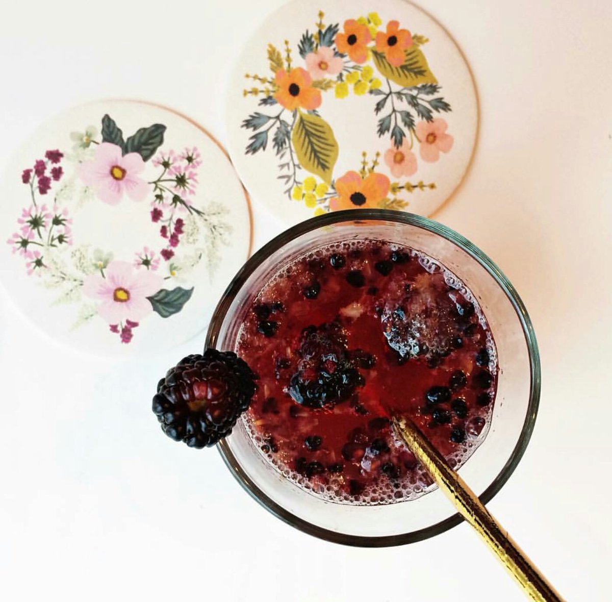 thriftstylist's tweet image. The bevvies will be just as fun as the thrift treasures from @ArcValueVillage! So excited to have @makeitwithSteph at our next popup!