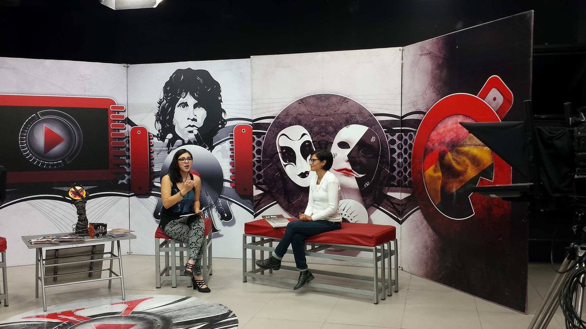 camaralibrolpz's tweet photo. Mariana Vargas coordinadora de #Fil en entrevista en el programa #AXESSO sobre #LaPazlee participa viernes 21 Plaza Abaroa #GAMLP #Cultura https://t.co/vJmjr6qCL4