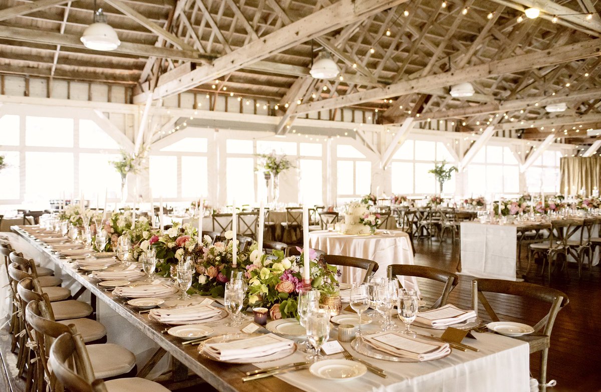truecolors_team's tweet photo. The results were worth every minute of this four day installation #transformation #weddingplanner #seattlewedding https://t.co/8Z2KpCb7jX