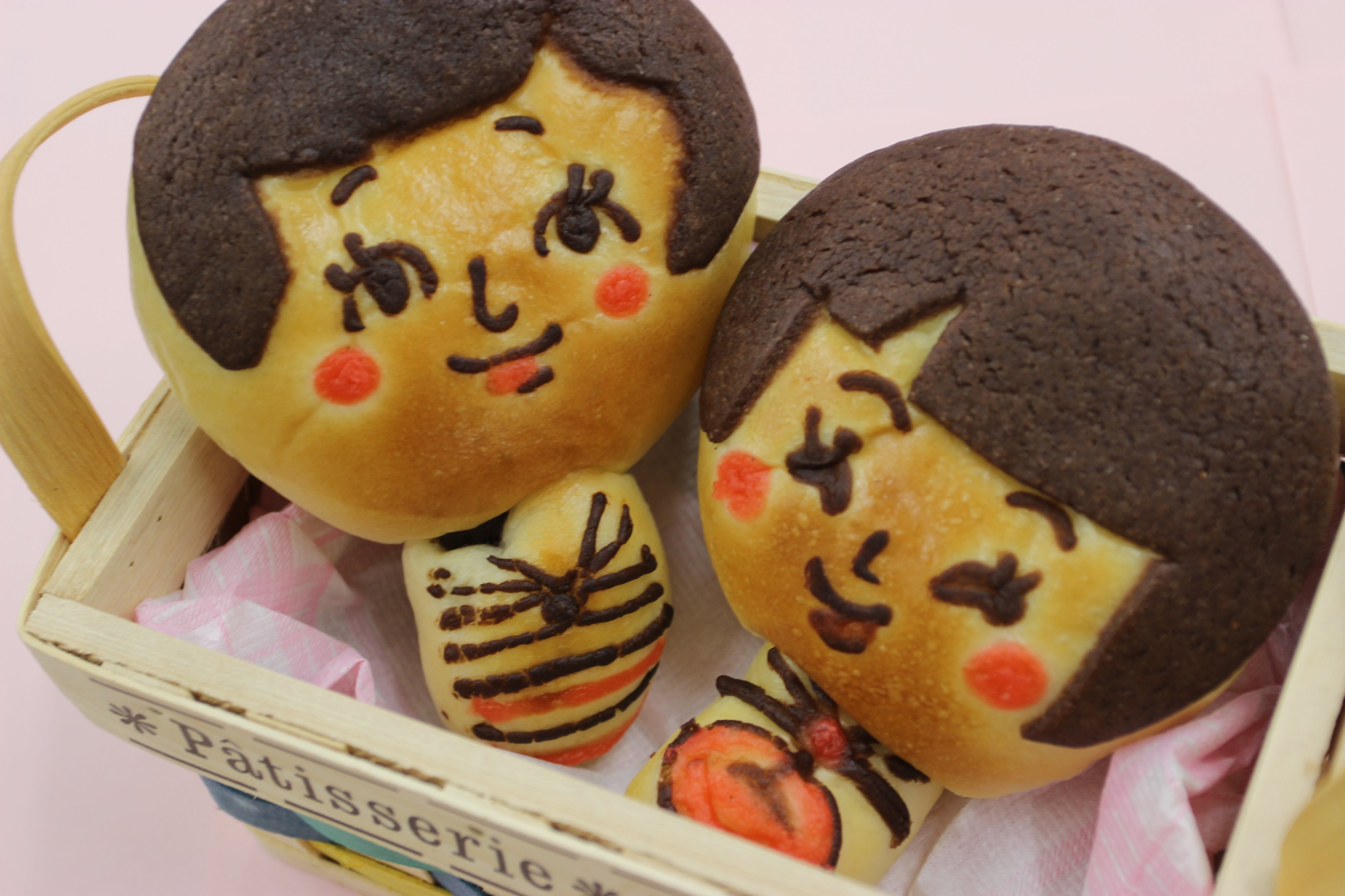 まるごと青森 Auf Twitter お花見に連れて行きたい リトルプリンセス 青森市 の 津軽こけしパン T Co R1arjofcey 顔も髪型もちょっとずつ違います かわいくて食べるのがもったいないぐらい Aomori 青森 津軽こけしパン T Co Ezjpltipel