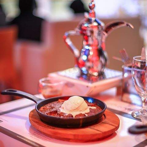 Brownie Slizzer w| Vanilla Klondike`s Ice Cream #VVIP_Classy #BLACKPLATES <a href="/DP_BISTRO/">DP BISTRO™</a>