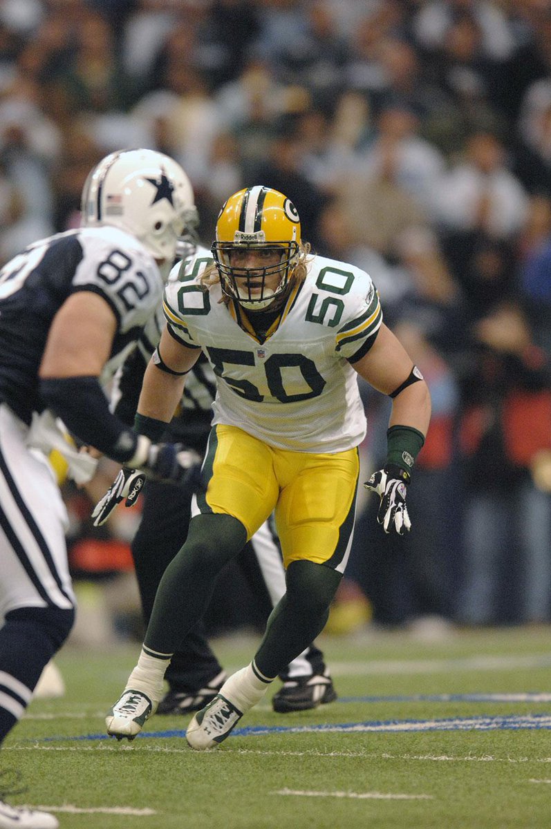 packers's tweet image. .@OfficialAJHawk officially retired as a Packer today.

Check out some photos from his 9 years in Green Bay 📸: pckrs.com/lkdf