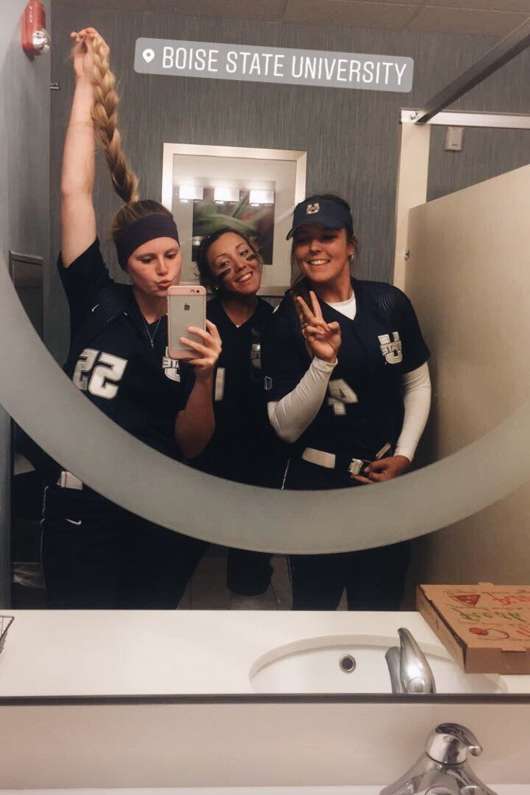 syddhart4's tweet image. Hap bahh day 🐑 to my bffizzle 💕♈️ I love you &amp;amp; appreciate our friendship so much!! #WhatDoing