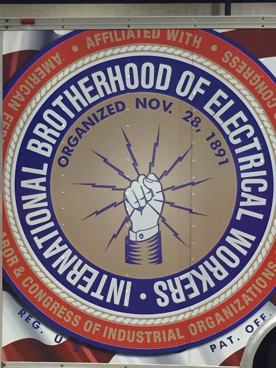 CofieldRuss's tweet photo. Thanks to @IBEW and @BEJATC1 for sponsoring @SkillsUSA_AL Conference.  You are making a difference and changing lives! #gobuildal https://t.co/0NaHfSEnBW