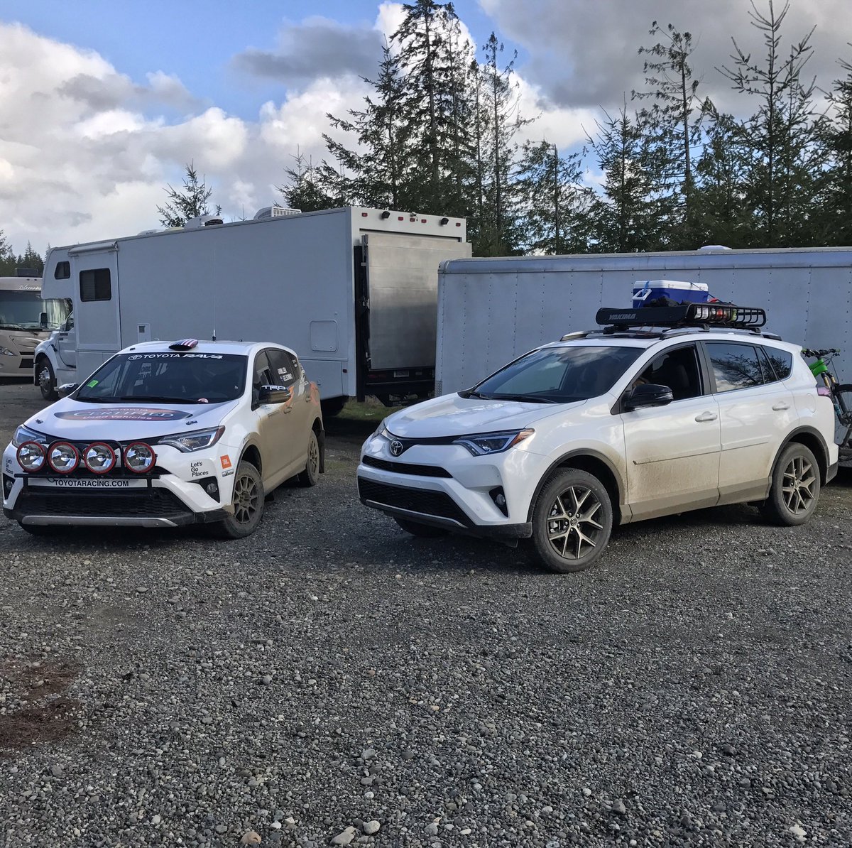 RhiGelsomino's tweet photo. Having a RAV day #rallyrav4 #radrav @Toyota @ToyotaRacing https://t.co/Ps84TQR98A