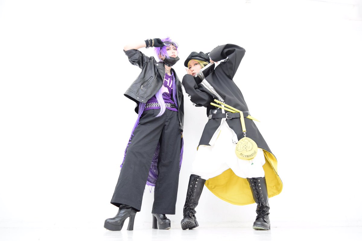 MNT_666's tweet photo. 【コス/おそ.松さん/数字】
#FUJIOROCK
寄ってらっしゃい見てらっしゃい
奇妙で奇怪。自由に自在。
可笑しな楽団で御座います
まずは紫と黄色の子からご紹介。
壱:紅茶んさん
JUICY:水音
photo:クレナさん Thanks💜💛 https://t.co/j8xQgEHFK6
