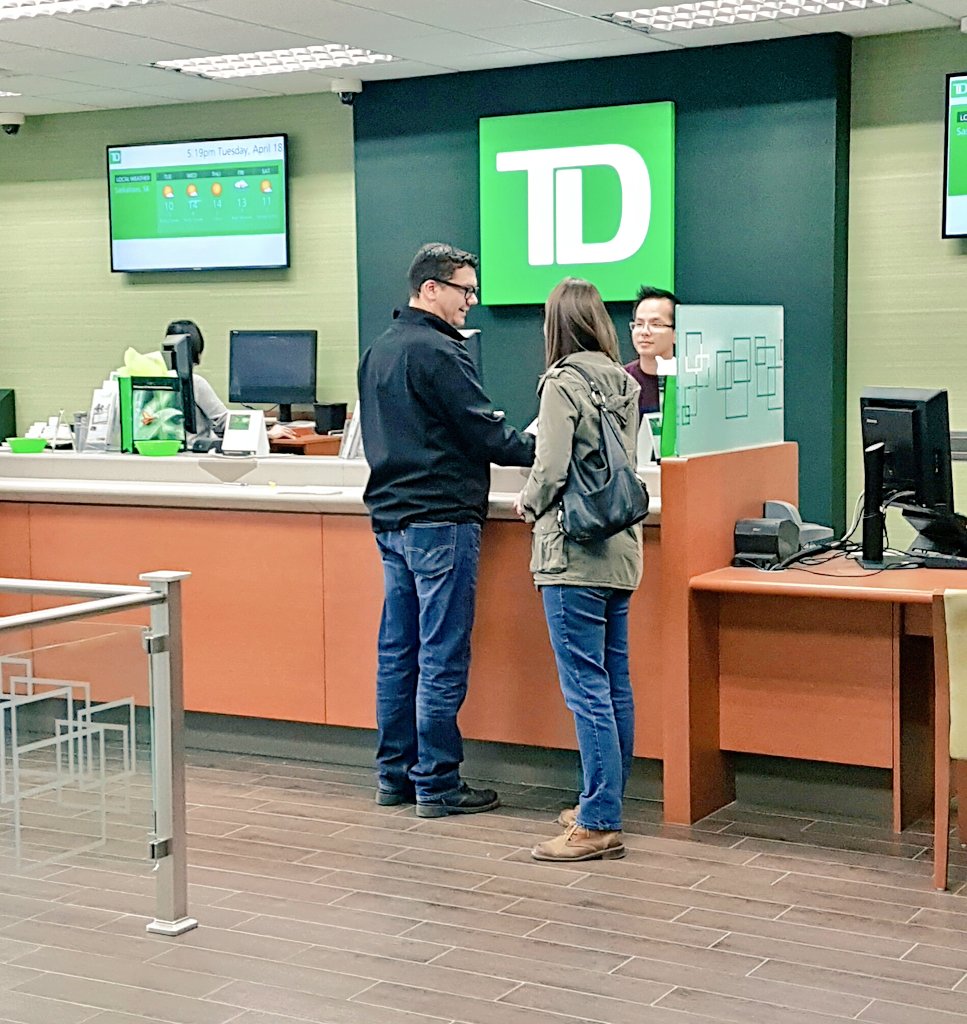 TD_Betts's tweet photo. Brian is fast (if you've met him you understand) but I got him on film 🌟🌟🌟🌟🌟#smiles #STWSK #7723 @RyanJBarclay_TD @dannydpapadatos @stratc2 https://t.co/gopGMv6CSN