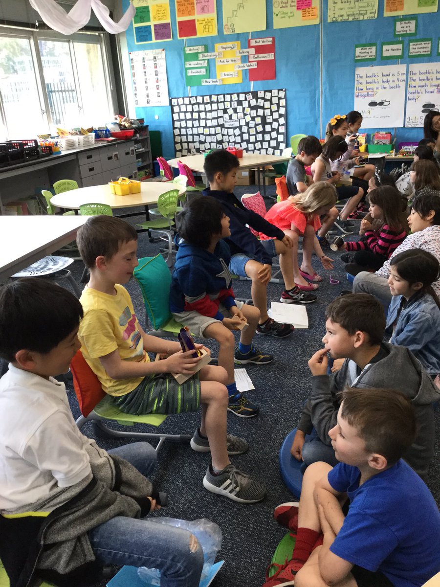 asij1BE's tweet photo. Today we gave some kind and thoughtful feedback on our light and sound communication devices! https://t.co/GIGBKONLdm
