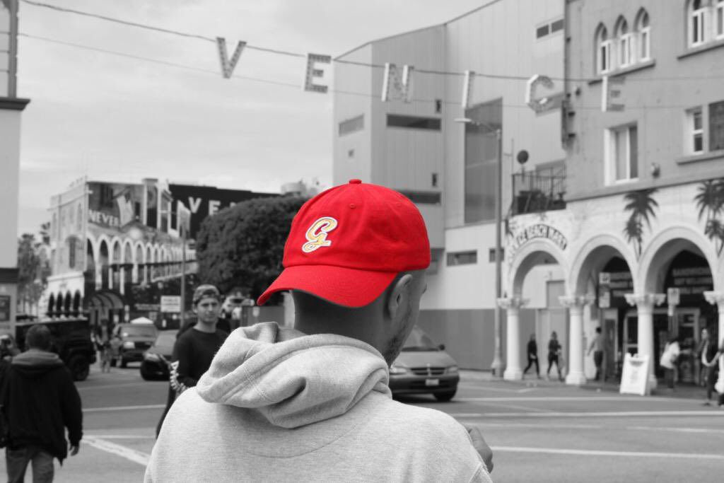 Official_Ozees's tweet photo. GLD SOLID get yours now https://t.co/NCzHEXOHFp