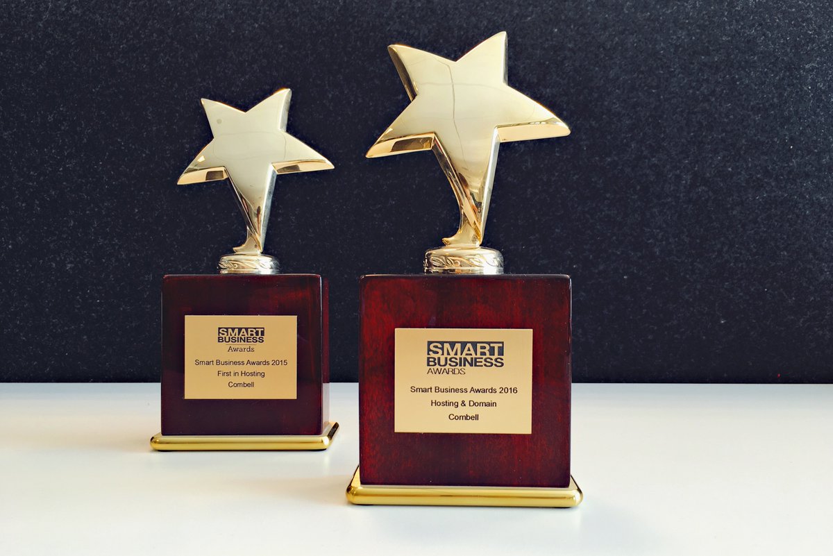 combell's tweet image. Help jij ons om voor de 3e keer de Smart Business Award voor ‘Hosting &amp;amp; Domains’ binnen te halen? ⭐️⭐️⭐️ Stem via smartbusinessawards.be