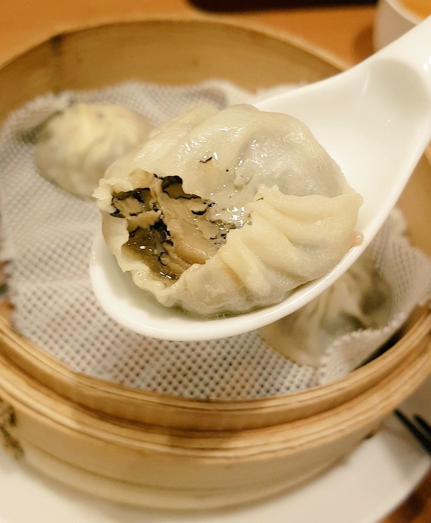 Finally! Dim sum brunch in Tokyo at #DinTaiFung! #trufflexiaolongbao #PassionPassport #FoodBlogger