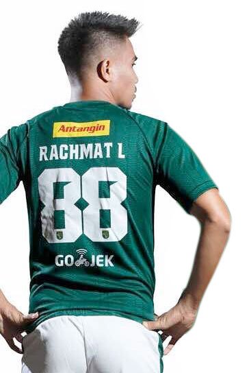 emosijiwakucom's tweet photo. GO-JEK ada di bawah nomor punggung. https://t.co/PZSzqMFpaz