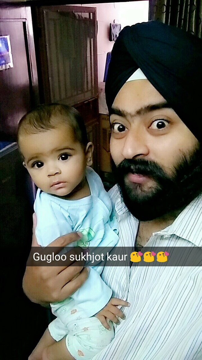 RomiPadam's tweet photo. With my #gugloo....
#SukhjotKaur #KaurTheQueen
#MyEverything
😍😍😍😘😘😘😘 https://t.co/VCpP3zUyzW