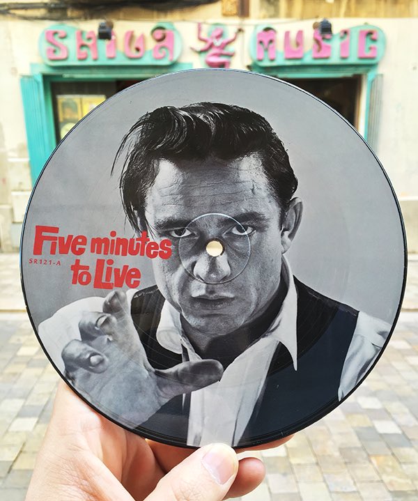 Más Mandanga para éste Sábado!
JOHNNY CASH Five Minutes To Live
Edición Limitada Numerada Picture Disc #RSD17 #RecordStoreDay #johnnycash