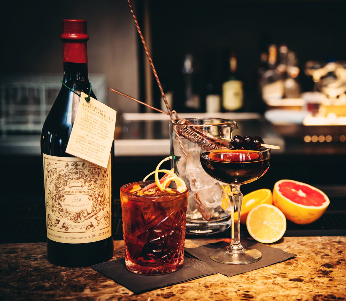 The Winning Formula: Antica Formula Launches Cocktail Competition drinksenthusiast.com/2017/04/18/the…