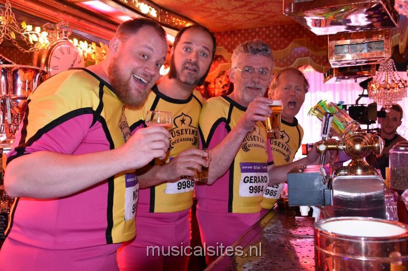 Trots helemaal trots op mijn faninsta over de marathon foto van @MariskaPippi <a href="/Musicalsites/">Musicalsites.nl</a>