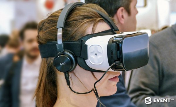 SkiftMeetings's tweet image. 😎 Are #Eventprofs Ready For The VR Tipping Point? eventmb.com/2oO2hAl #events #VR #eventtech