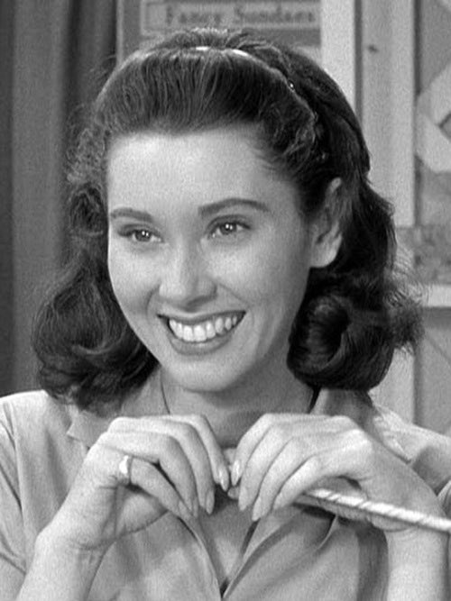 Happy 80th birthday Elinor Donahue, aka Ellie Walker. 