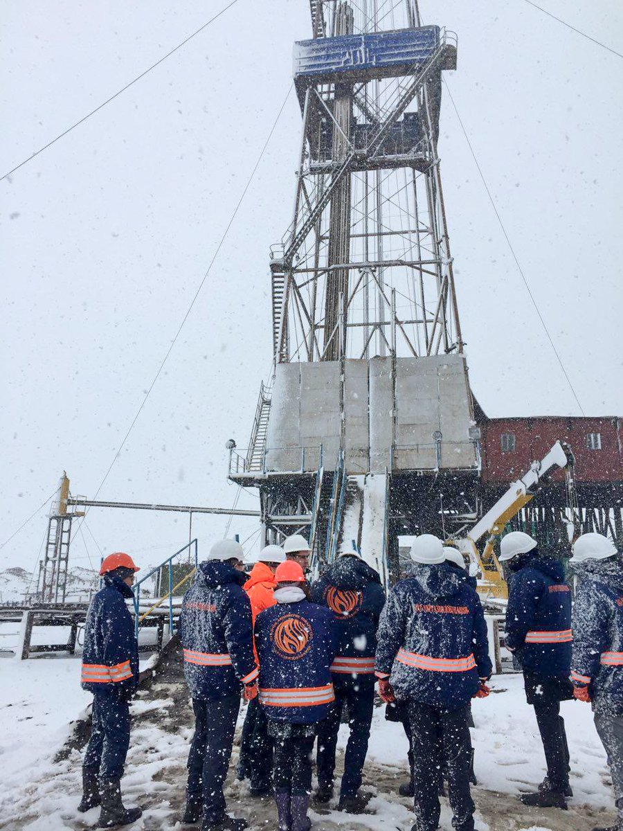 Amb Y: Great to be in Poltava on the spring! Just visited UGV Gas Rig.