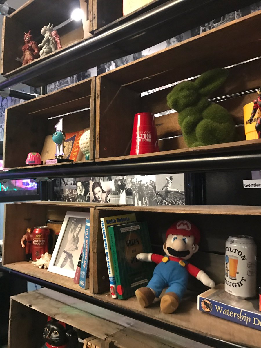 DaniellePoulos's tweet image. Holey Moley launch. This has definitely got party central written all over it... #newbar #minigolf #launch