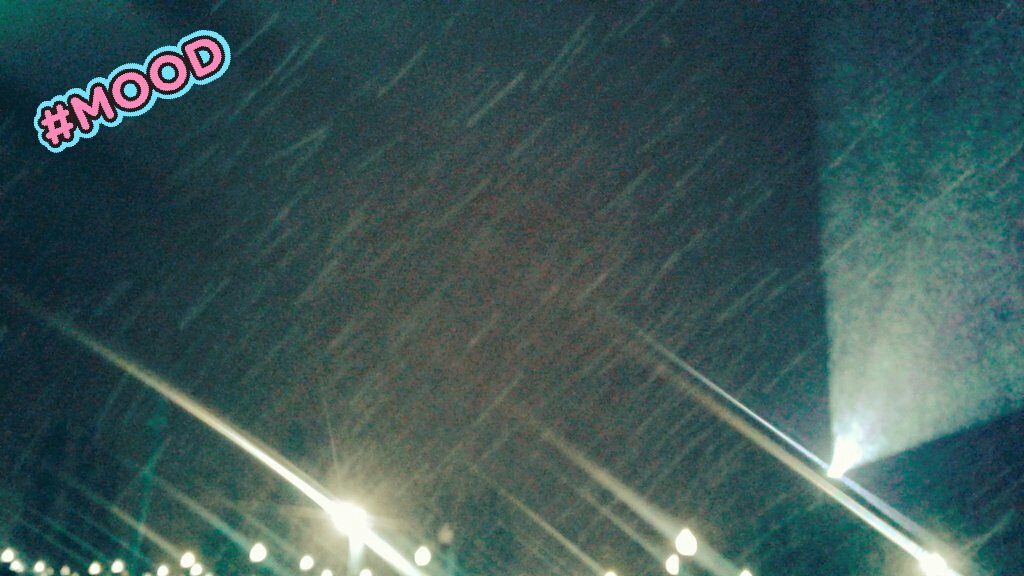 NADEZHDA575's tweet photo. Всё ок, просто апрелю поплохело.. 👍👏😧 #Снова_зима #странности #Россия #april_19 https://t.co/m9g5gFZ2Hk