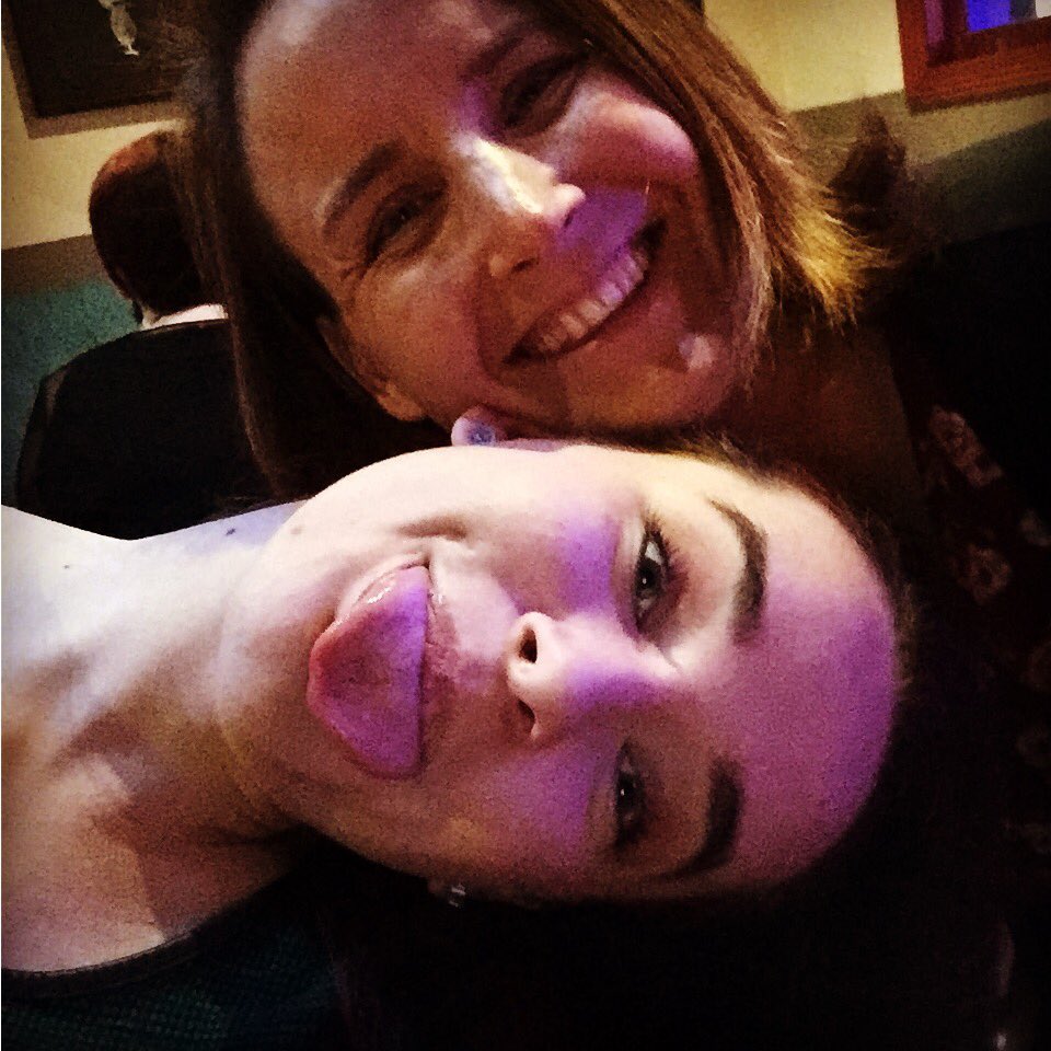 CamrynJordans's tweet photo. Just some open mic shenanigans with @tamzinjordans #SeacliffOpenMic #Singing #MotherAndDaughter #NotADuo 😂 https://t.co/sQAp4NkJ5C