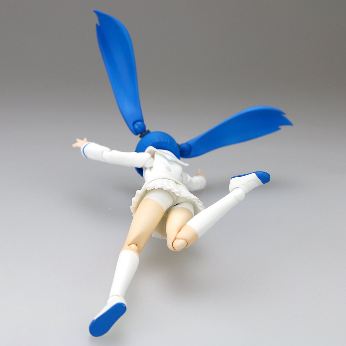 ゴッドハンド株式会社 公式 ニパ子 なんとニパ子の手元にデコマスが トミーテックさんががんばってfigmaニパ子のデコマスを2体作ってくれたのです というわけで 28日間連続figmaニパ子画像ツイート しちゃうよ 宣伝画像だけじゃ伝わらない魅力