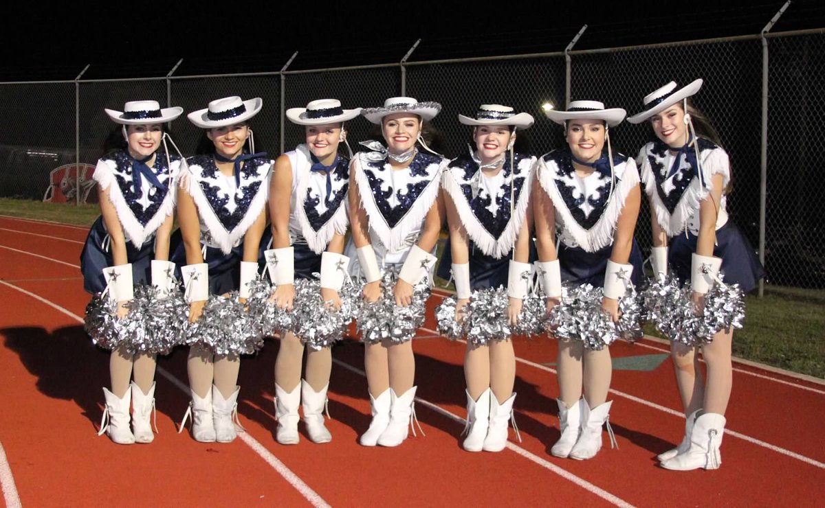 KendylSchumann's tweet photo. come out and support the svhs silver spurs next thursday and friday !! we hope to see a lot of familiar faces there 🤗💙 https://t.co/BEMUEJ2zeY