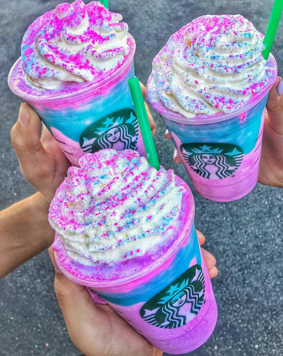 ピンクとブルーの魅惑の味！？ユニコーンフラペチーノの見た目がやばいwww