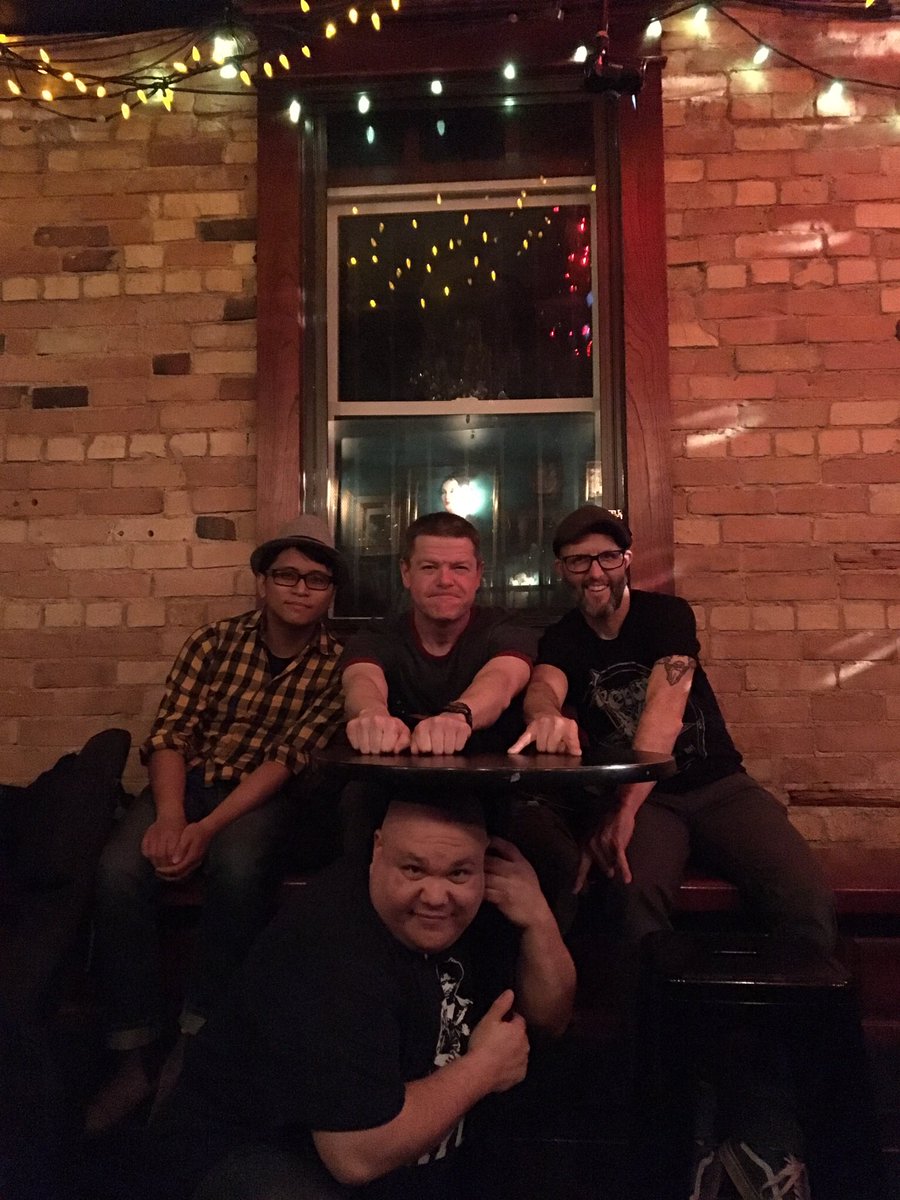 KeelieTO's tweet image. Oxford Dictionaries - 
Keelie: A disreputable inhabitant of a town or city, especially one from Glasgow #exitbag #yesfiyah #collaborate