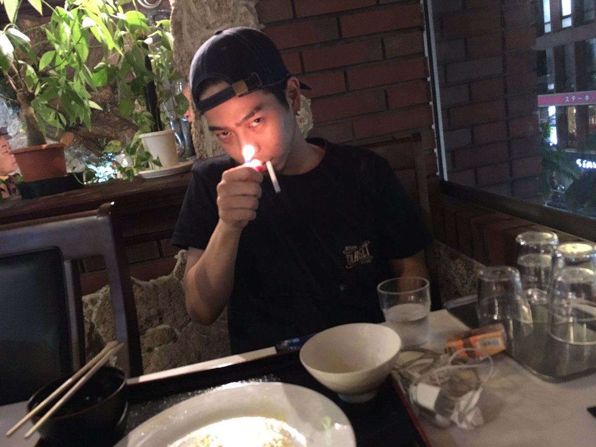 unten1993's tweet image. 飛行機乗れなかったんで、アルバム出した唾奇とご飯食べに来ました🍚

唾奇×SweetWilliam
”jasmine”
全国発売おめでとうございます🎉🎉