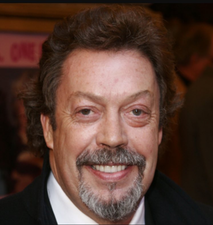 Happy birthday to the legendary Tim Curry who turns 71 today 