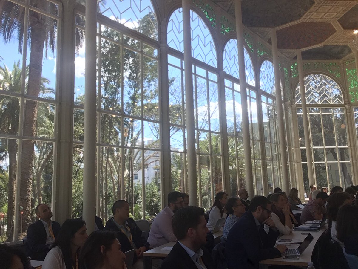 martarocchis's tweet photo. @LUISSBusiness even at a conference, #beauty happens! #hybridorg #Rome https://t.co/kOBDgova59