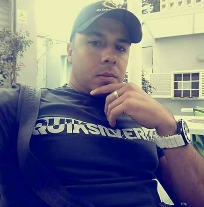 danielgcolina's tweet photo. Enyelberth Alberto Uzcategui Lozano. C.I. 16148960 empleado motorizado de Prensa .@globovision  sigue detenido desde el sábado https://t.co/qEYDOyuh2j