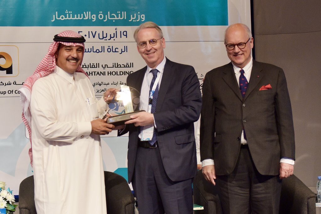 المكرمين في ملتقى حوكمة الشركات العائلية في #غرفة_الشرقية