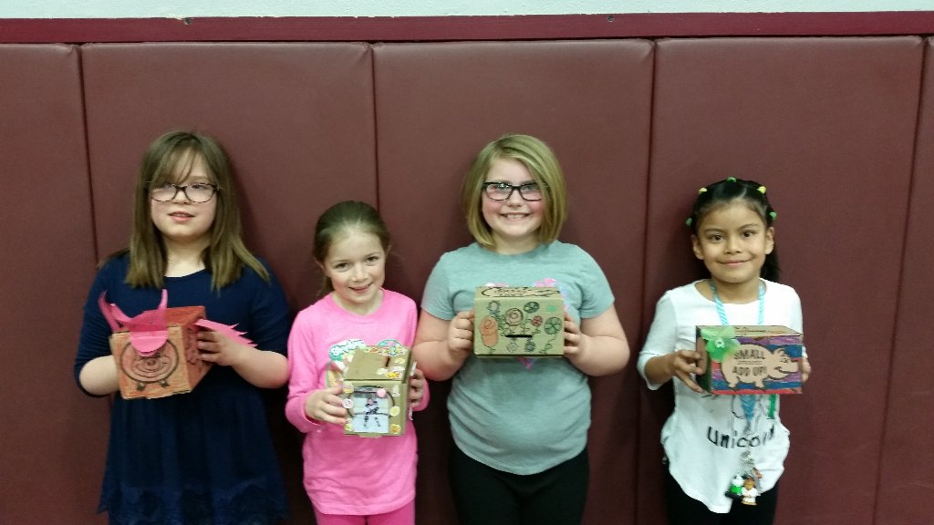 ts_institute's tweet photo. Divide  County 3rd Grade Piggy Bank Pageant Winners @americasaves Week! #moneysavvy #savingsfun @bank_of_tioga https://t.co/WxboOu9Ghz