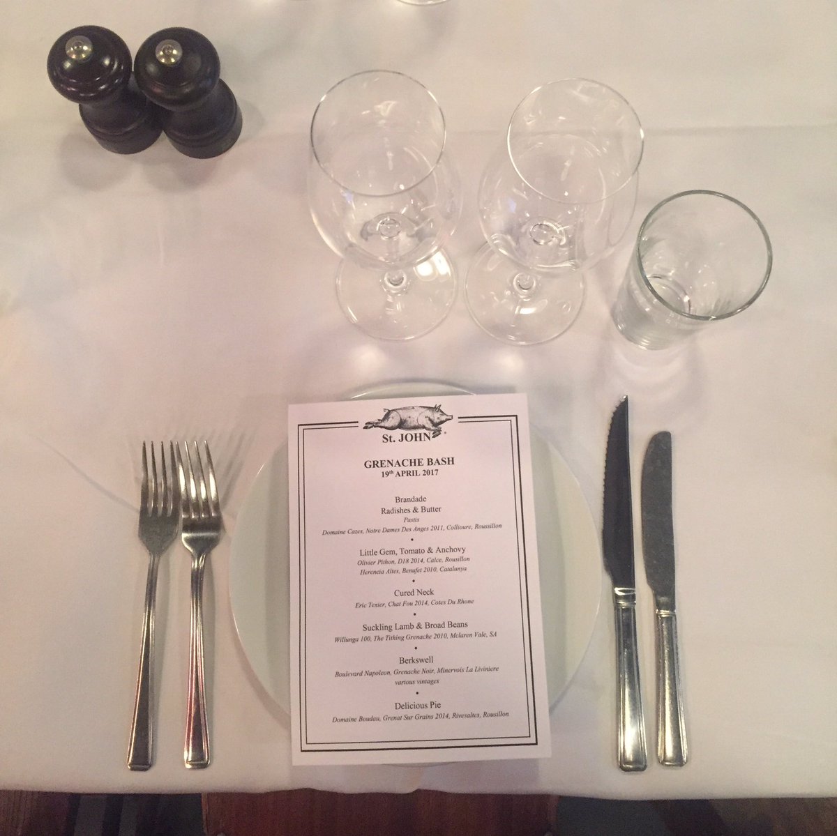 willunga100's tweet image. Excited to be in such incredible company on @StJohnMaltby's Grenache Bash menu tonight!