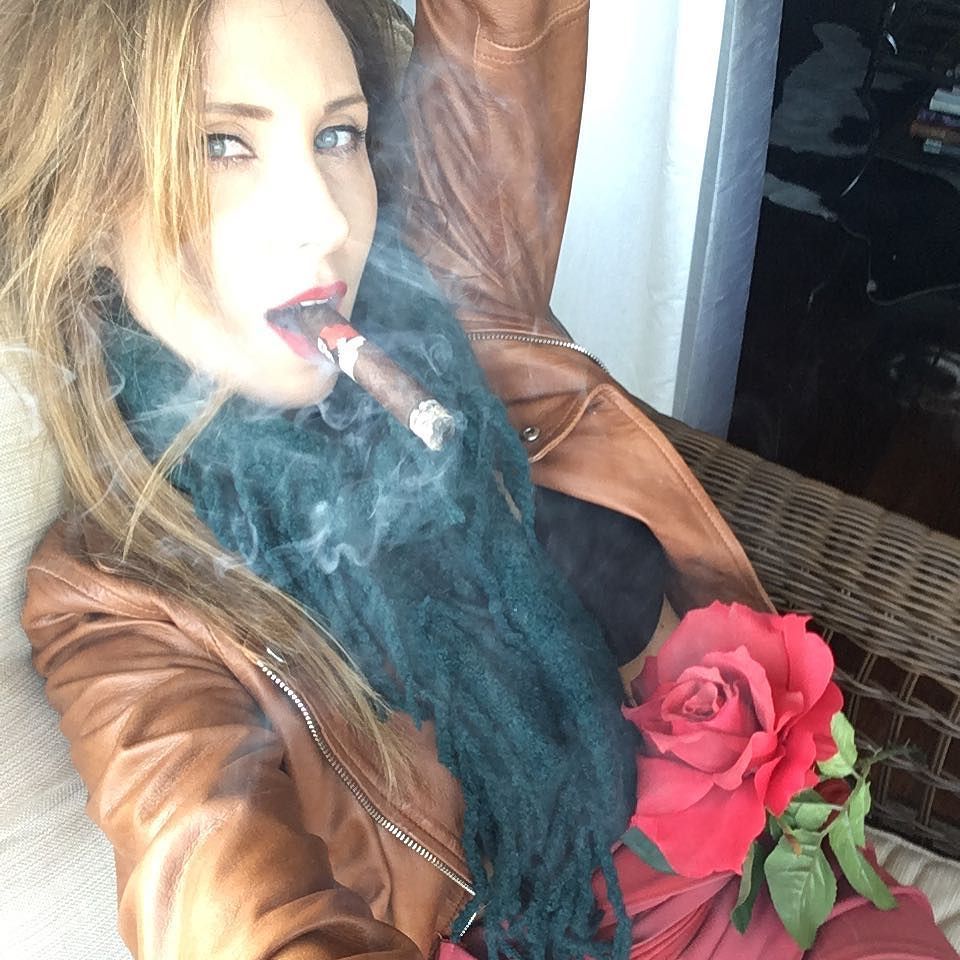 Love this company. Can find  @traficantecigars. The cigar is Called Sinaloa. It's yummy 😋 ift.tt/2o4s7mr