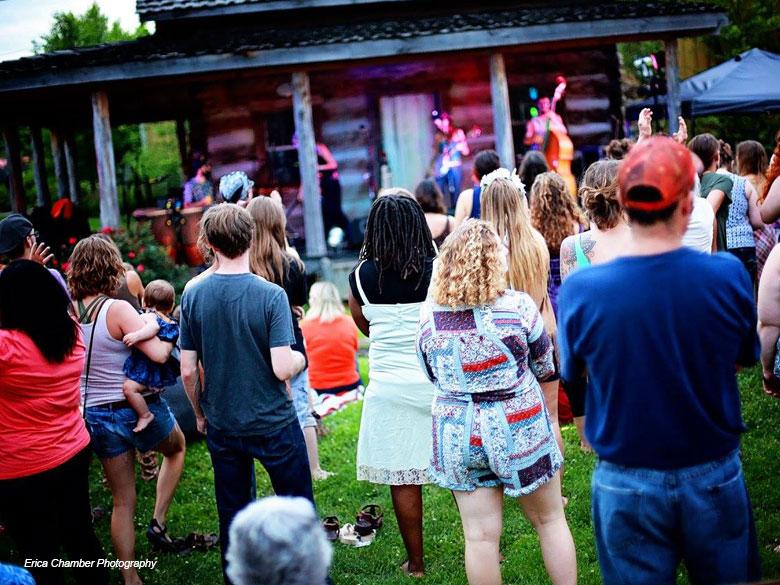 LafCol's tweet photo. Lafayette's EEGLP Partnered With Community Creating a Culture Hub in Post-Coal #Appalachia https://t.co/GIY0a8AAMv via @policylink https://t.co/9wgk72PX3y