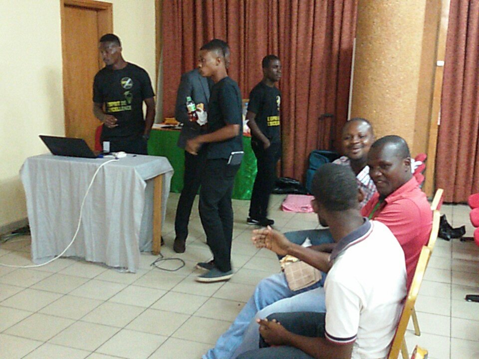 WITCOM1's tweet photo. Belle ambiance
#FinaleWitcom https://t.co/1fnt282AOf