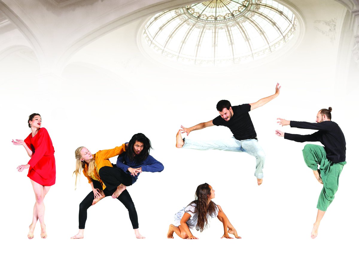 A ce soir 19:00 Prélude Emergences V4 dans les beaux salons du Cercle > Entrée #gratuite place d'Armes #luxembourgcity #Dance !